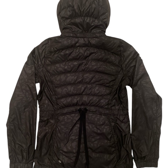 Lululemon Spring Fling Puffy Goose Down Windbreaker Black Ruffle Jacket - Picture 2 of 4